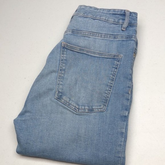 DESIGNER ZARA LIGHTWASH HIGH-RISE SKINNY JEANS 10/30x28 ⭐ - Picture 1 of 8